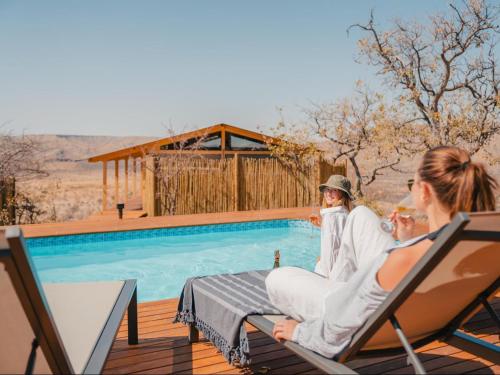 Swimming pool, Ekoto Selfcatering Camp in Kamanjab