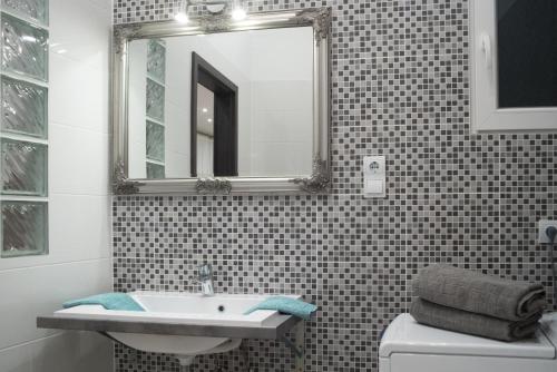 Gerda Apartment - image 14