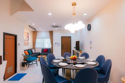 EXCLUSIVE SUKHUMVIT RESIDENCE, 3 Min BTS, Thonglor, 20 Guests, Bangkok