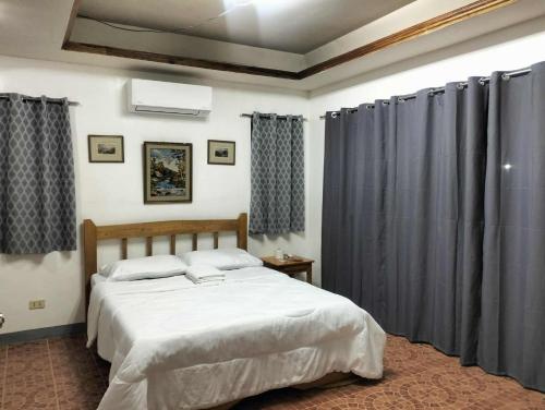 1 double bed