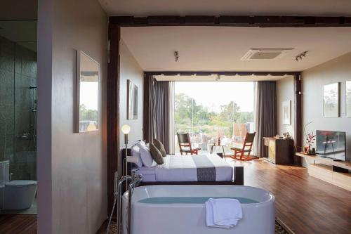 Superior Villa image 6