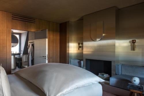 2 twin beds