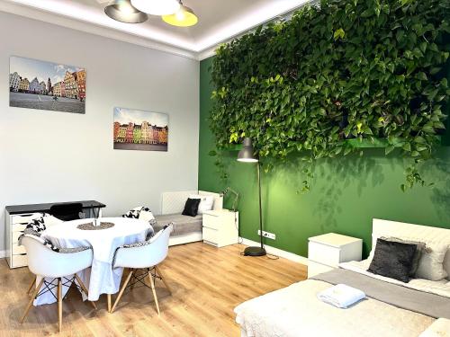 Plac Św. Macieja Apartment ~ Self Check-In 20h, Breslau