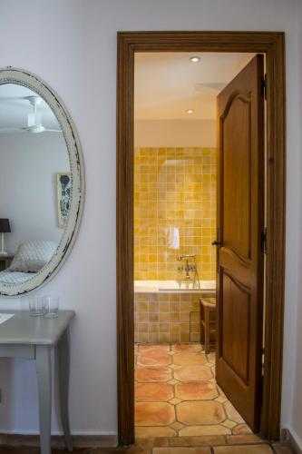 Auberge De Tourrettes – Tourrettes-sur-Loup, CT