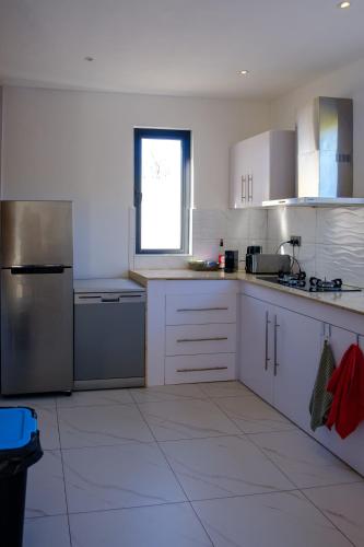 Maurent Villa - Private Pool near Trou aux Biches Beach, Shops & Restaurants in 小辣椒潘特