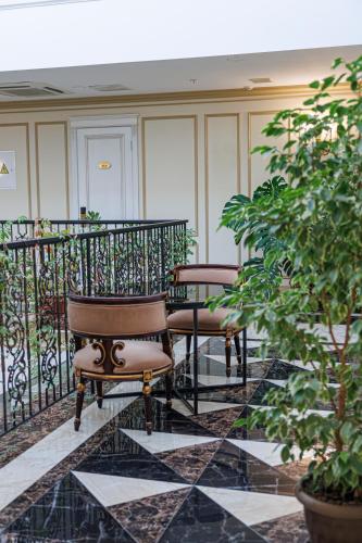 Widok z zewnątrz, Royal BV in Ust-Kamenogorsk