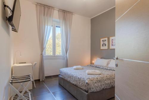 Modern Bright 2BR Penthouse Close to City Center