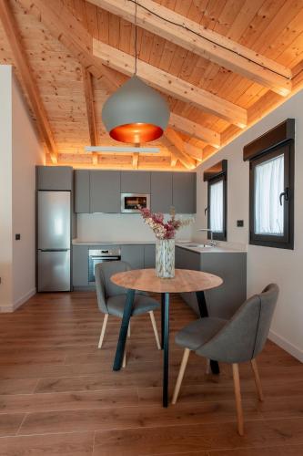 Apartamentos Duratón (Apartamentos Duraton) in San Miguel de Bernuy