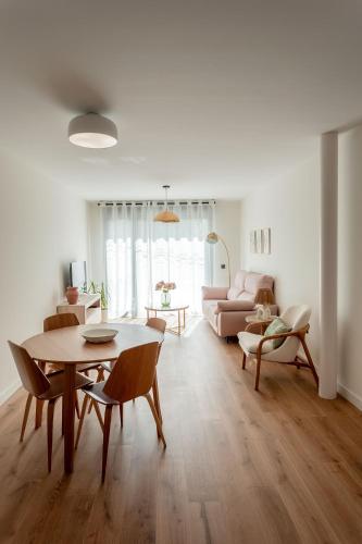 Apartamentos Duratón (Apartamentos Duraton) in San Miguel de Bernuy