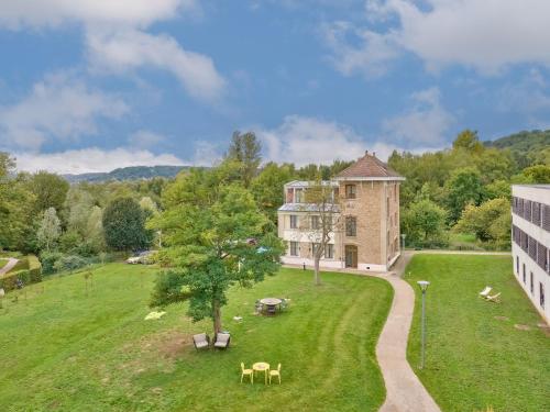 Зовнішній вигляд готелю, Residhome Paris Saclay " Bures sur Yvette " in Бур-сюр-Ивет