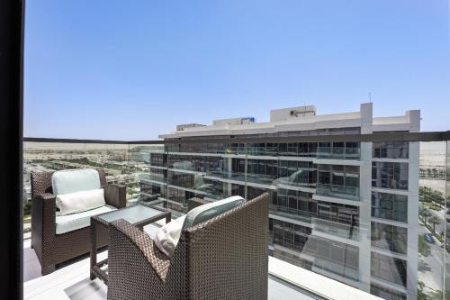 VayK - Great 1BR Apartment in Damac Hills - image 5