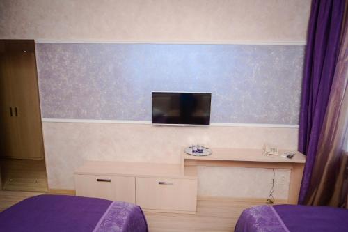 Tet-a-tet Hotel - image 3