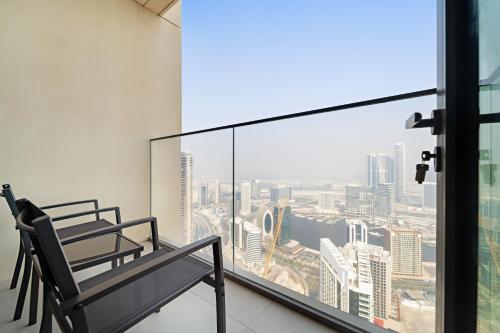 VayK - Stylish 1BR in Iconic Downtown Location - image 9