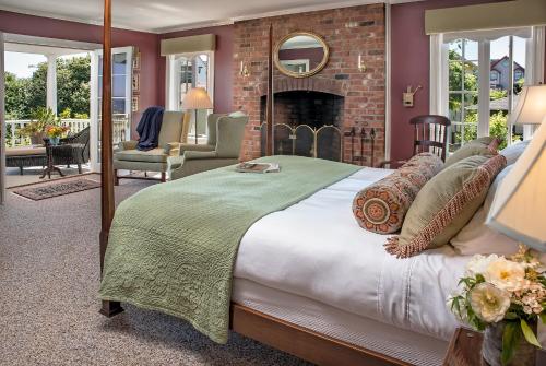 Ravenscroft Inn