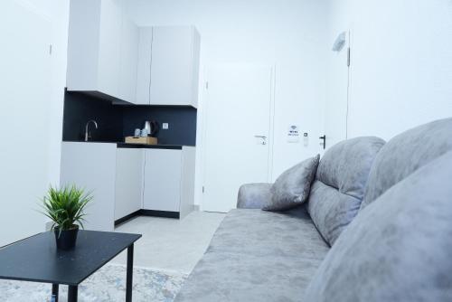 Luxury Apartments - Wohnung IB - Apartment mit Terrasse II Stock in Neuwied, Deutschland