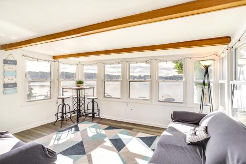Sister Lakes Cottage with Dock and Grill! in Woodland Beach, USA