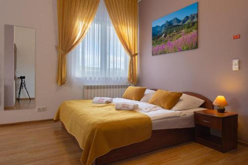 Standard Family Room