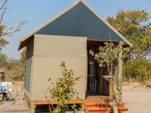 Bathroom, Khwai Game Lodge and Campsite in Khwai
