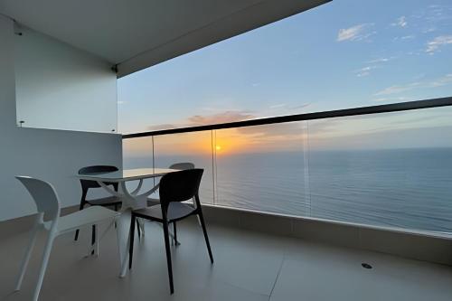 Lujoso Apto Vista al Mar Piso 34 - Palmetto Beach