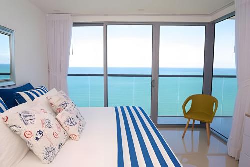 Morros City - Luxurious Ocean View apt 28th Floor