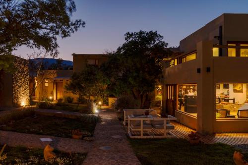 숙소 외관, Al Sereno Hotel Spa in 틸카라