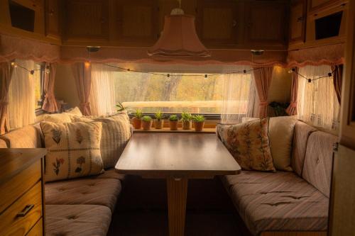 EIRA Glamping - Romantic, Ocean View, Fire Pit in Vikran