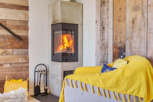 Lightkeepers Cottage - image 2