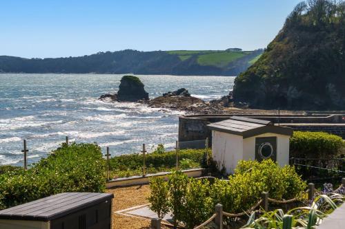 Lightkeepers Cottage - image 4