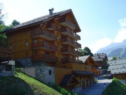 Charmant 2 pièces avec terrasse, 4 pers, Méribel, animaux admis, WIFI, 3* - FR-1-411-379 (Charmant 2 pieces avec terrasse, 4 pers, Meribel, animaux admis, WIFI, 3* - FR-1-411-379) in Lezeretta