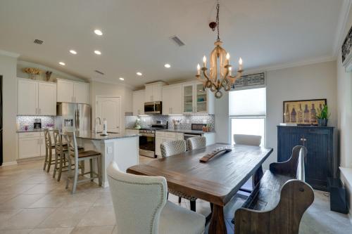 Cozy St Augustine Bungalow < 7 Mi to Beaches! in Other