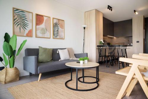 Araucano Park Luxe Pool and Gym 1BR Exec Suite