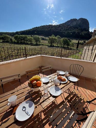 Apkārtne, Domaine de Cassan in Lafare