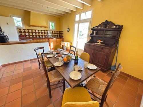Iekārtas, Domaine de Cassan in Lafare