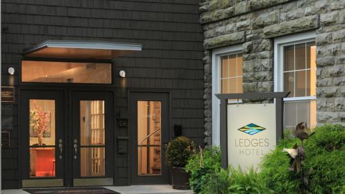 Ledges Hotel - 숙소 외관