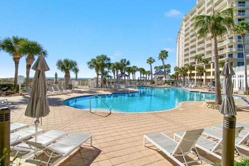 Beach Club Doral 504 in Gulf Highlands