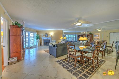 Beach Cottage I 111 in Indian Shores (Florida)
