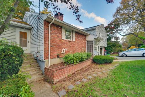 Train to Boston! Cozy Apartment in Winchester in Arlington (MA)