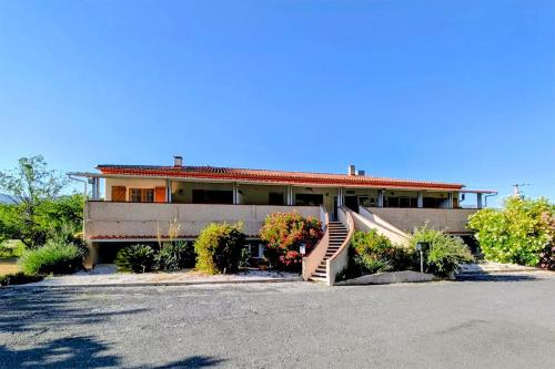 Photo - Hôtel Restaurant Mas Le Châtelet