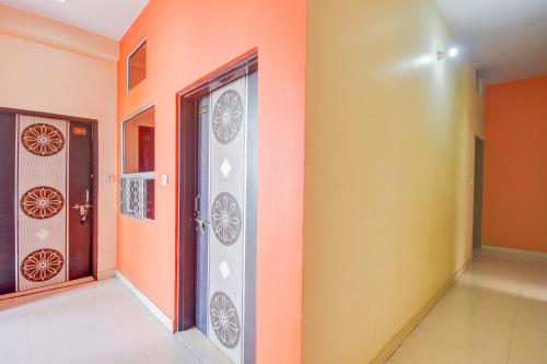 Hành lang, Hotel Radhe Radhe Near Jaipur International Airport in Jaipur