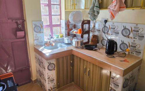 Spoonbill Snug Spot BnB in Sagana