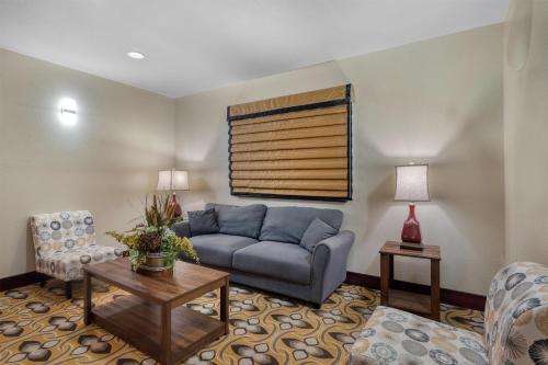 Best Western Shelby Inn & Suites - image 14