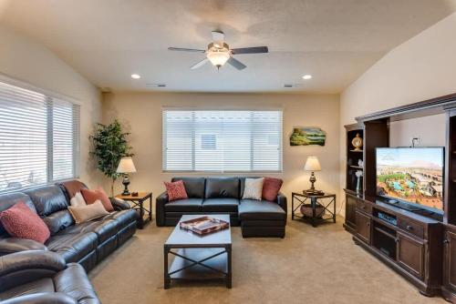 1| Canyonlands in St George with Rare Landscape View in อิวินส์