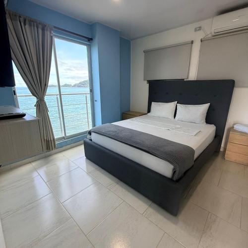 hotel vista al mar in Capurgana