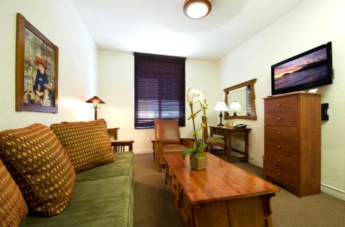 Hotel Carmel Santa Monica, Лос-Анджелес (фото 8)