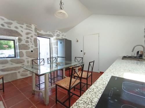 Casa do Velho Vinhateiro in โมลาเรส
