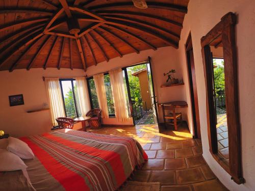 Cabanas el Nido de la Huilota in เตโปซตลัน