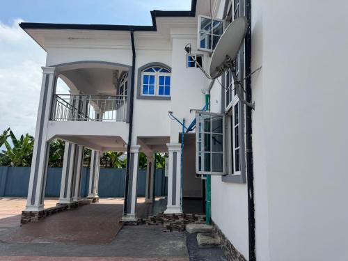 Golden Lily Hotels in Uyo