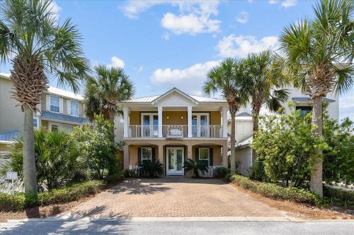 Emerald Escape by 30A Escapes