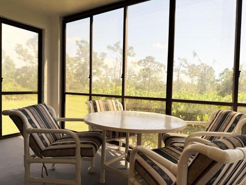 Coastal Comfort – 2BR Condo in Fiddlers Green in Placida (FL)