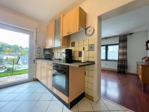 Konyha, Romantic apartment with garden in Birresborn